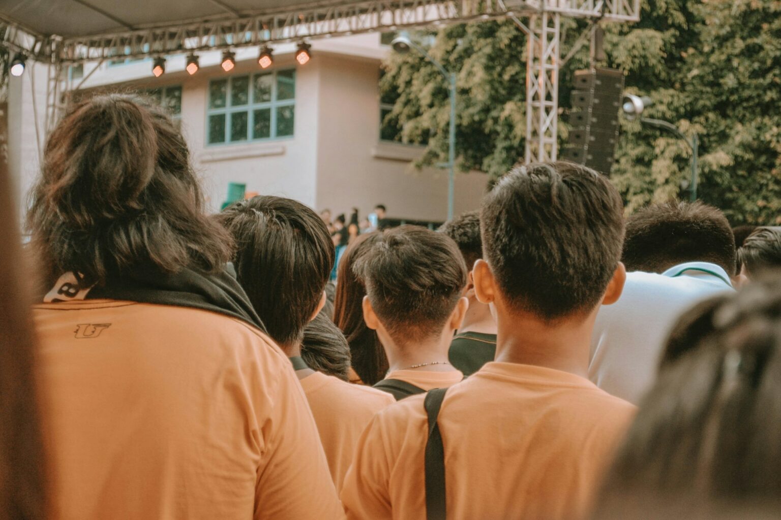 wander-fleur-JEkuMi_ks2w-unsplash